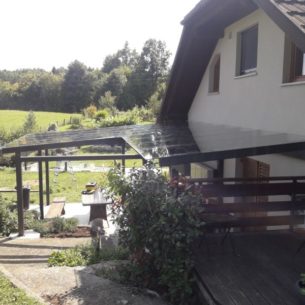 steklena-ograja-in-nadstresek-017